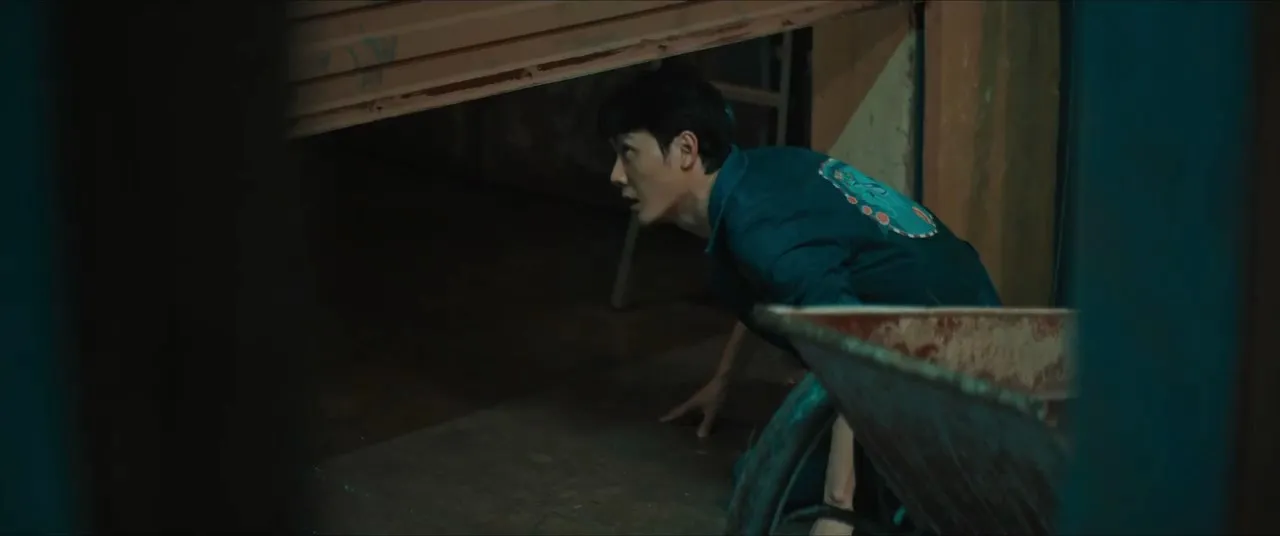 Hanson and the Beast (2017) Hindi Dual Audio 480p Web-DL 350MB